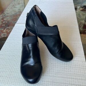 Abella True Comfort Dorothy Ankle bootie Black Size 9.5US /391/2 EUR